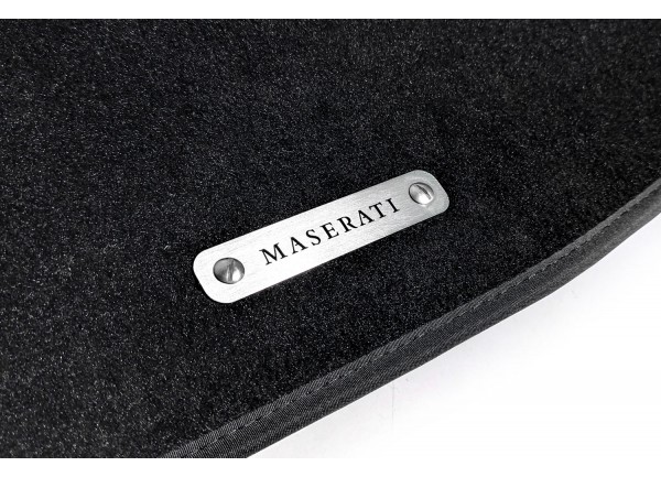 Car mat badge for Maserati (type 1)